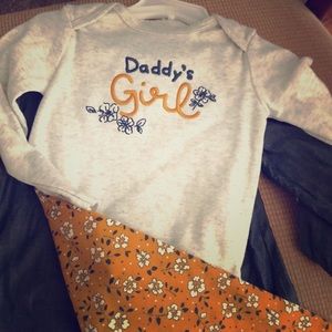 Adorable outfit/set 😍